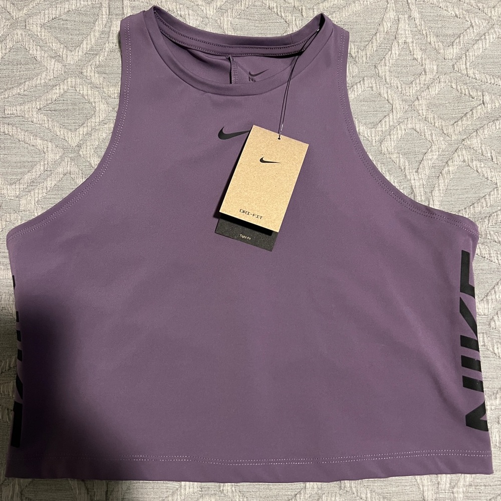 nike cropped athletic top NWT women’s L